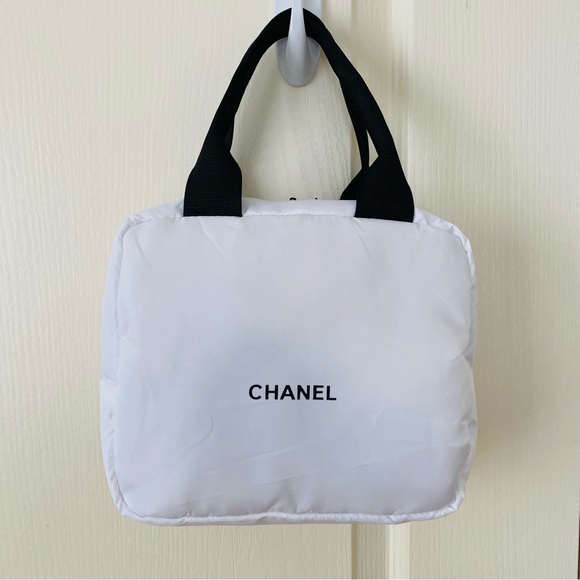 Brand New Chanel White Puffy Top Handles Beauty Makeup Cosmetic Bag - Picture 1 of 13